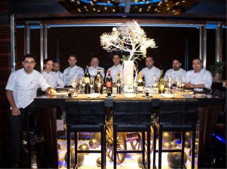 Da sinistra: Salvatore Bianco, Rosanna Marziale, Giuseppe Stanzione, Salvatore Salvo, Fausto Arrighi, Pasquale Palamaro, Vincenzo Guarino, Crescenzo Scotti e Gianfranco Iervolino